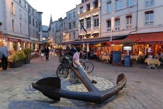 Bateau Haut Standing Privative - Nuit A Quai Port La Rochelle La Rochelle  Bagian luar foto